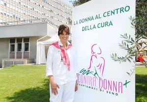 Foto dell'evento "La donna al centro della cura"