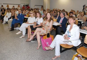 Foto dell'evento "La donna al centro della cura"