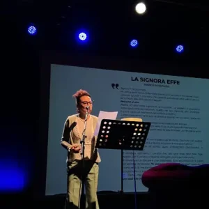 Cerimonia premiazione "SopratTutto Scrivere" Lara Facondi