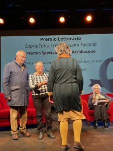 Cerimonia premiazione "SopratTutto Scrivere" Lara Facondi