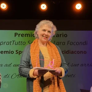 Cerimonia premiazione "SopratTutto Scrivere" Lara Facondi