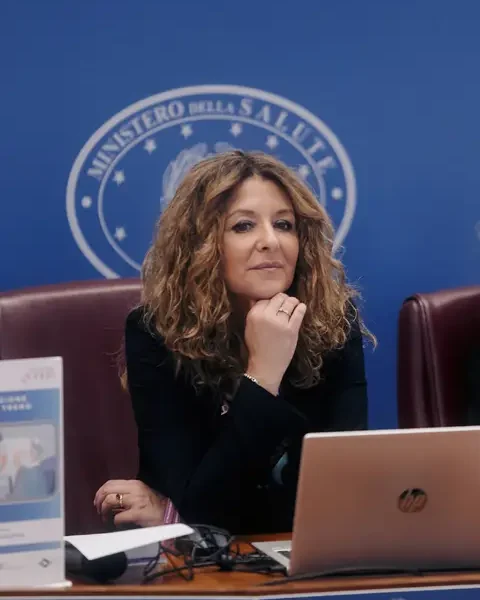“La malattia come risorsa e trasformazione”, al via la seconda edizione di “SopratTutto Scrivere – Maria Arcidiacono”, il premio letterario di IncontraDonna