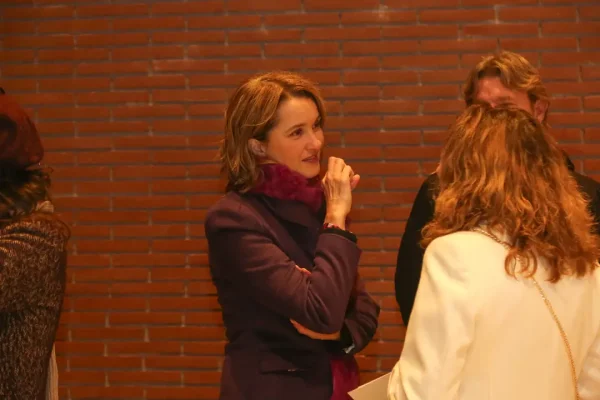 Immagine di copertina della notizia Mercoledì 5 dicembre, alle 18.30, all’Università eCampus viene presentato alla stampa "Ora ti curo io. Ho preso il cancro per le corna"