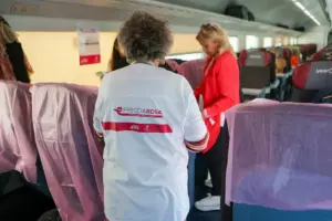 A bordo treno 2025